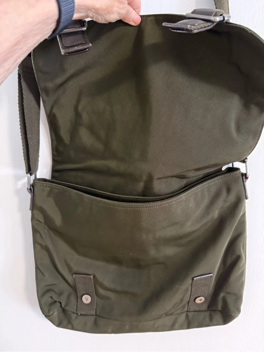Banana Republic Olive Green Messenger Crossbody Bag